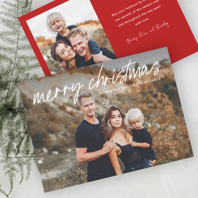 Cartão De Festividades Letras de Script Feliz Natal 2 Foto  (Modern Hand Lettered Photo Christmas Holiday Cards.)