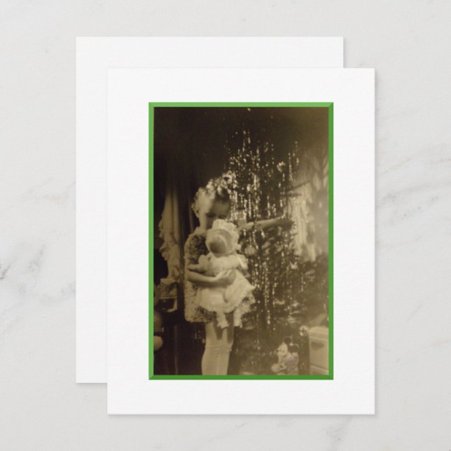 Cartão De Festividades Lil Girl With Doll Christmas Card (Frente/Verso)