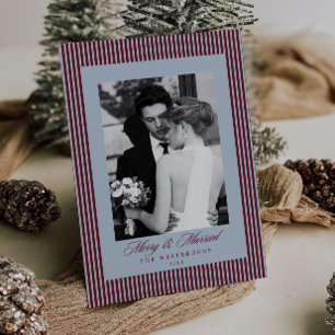 Cartão De Festividades Listras Finas Foto Alegre e Casada