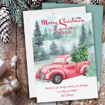 Cartão De Festividades Mãe e Pai Vintage Red Truck e Árvore de Natal<br><div class="desc">Feliz Natal,  mãe e Pai personalizaram um cartão de férias com design de aquarela tradicional com caminhão vermelho vintage e árvore de natal,  em uma floresta nebulosa. Feliz Natal está escrito em caligrafia festiva e a modelo está pronta para personalizar o resto da redação como quiser.</div>
