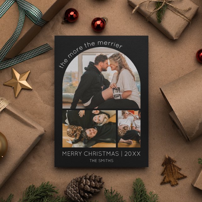 Cartão De Festividades Mais a Merrier Arch Photo Christmas Pregancy (The more the merrier arch photo collage minimalist black and white pregnancy announcement)