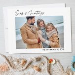 Cartão De Festividades Manchas de Fotos e Saudações do Script de Tinta Ca<br><div class="desc">Placa de Férias de Caneta com Manuscrito Manuscrito de Script e Saudações de Elegância Minimalista Moderna</div>