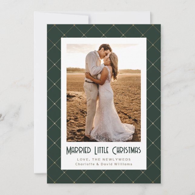 Cartão De Festividades Married Little Christmas Green Newlywed Photo (Frente)