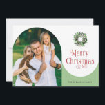 Cartão De Festividades Mensagem de Fotografias Arrancadas no Feliz Natal<br><div class="desc">Este cartão de Natal apresenta uma fotografia arquitetada moderna,  um texto com uma espiral elegante e uma coroa de férias. O backside oferece texto personalizado para uma mensagem pessoal.</div>