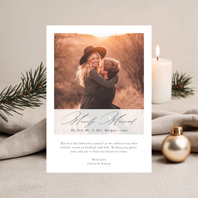 Cartão De Festividades Merrily Married | Elegant First Christmas Photo  (Criador carregado)