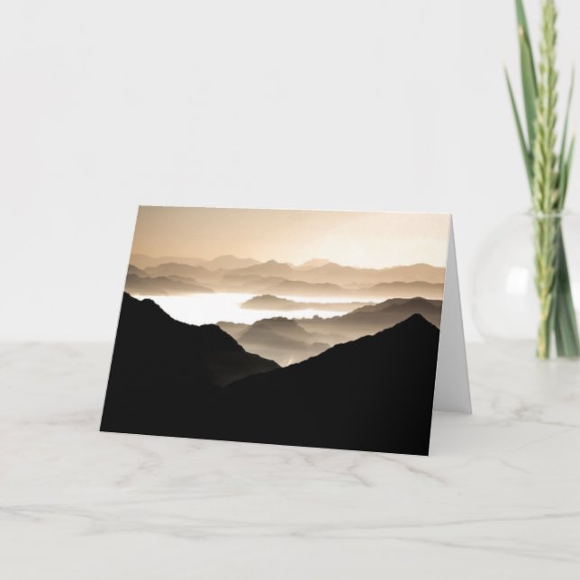 Cartão De Festividades Misty Valley (Frente)