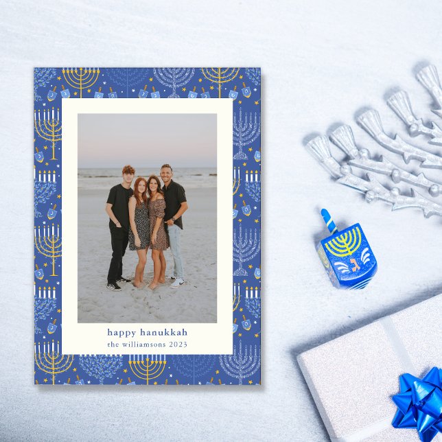 Cartão De Festividades Modern Blue Yellow Menorah Hanukkah Foto Dois (Criador carregado)