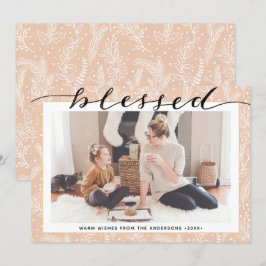 Cartão De Festividades Moderno Beige Pine Boughs Esclarece Minimalista de