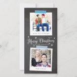 Cartão De Festividades Molduras de Foto Blue Washi e Chalkboard<br><div class="desc">Este cartão de feriado de formato fino é uma escolha econômica e apresenta duas das suas fotografias favoritas em quadros de fotografias instantâneas de estilo vintage com legendas editáveis. O design parece que eles são gravados em um quadro com tiras padronizadas de fita de washi de papel para dar à...</div>