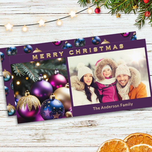 Cartão De Festividades Natal da Família Elegant Bauble Ornaments (An elegant, modern Christmas card, with custom photo, family name in faux gold, and baubles picture)