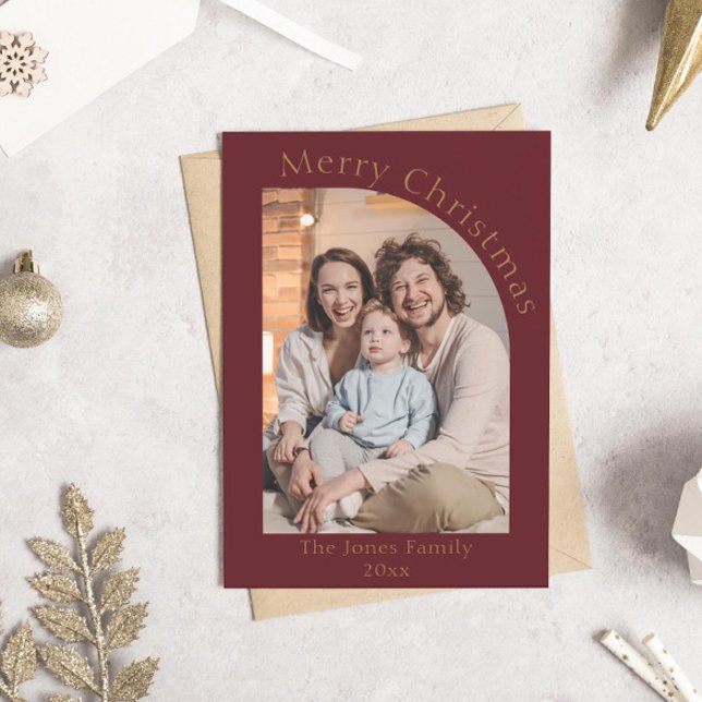 Cartão De Festividades Natal do Arch Moderno Vermelho e Dourado (modern boho red arch photo christmas holiday card)