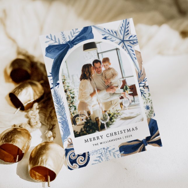 Cartão De Festividades Natal do Arco de Aquarela Real Elegante (Elegant Royal Blue Family Photo Christmas Card)