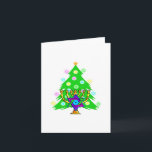 Cartão De Festividades Natal e Hanukkah Juntos<br><div class="desc">Natal e Chanucá sobre presentes para famílias inter-religiosas que celebram a alegria do Natal e a beleza de Chanukah. Apresentando a árvore e menorah do Natal com a estrela judia de David cercada por presentes de feriado em cartões de saudação,  postagem,  ideias de presentes e roupa para a família.</div>