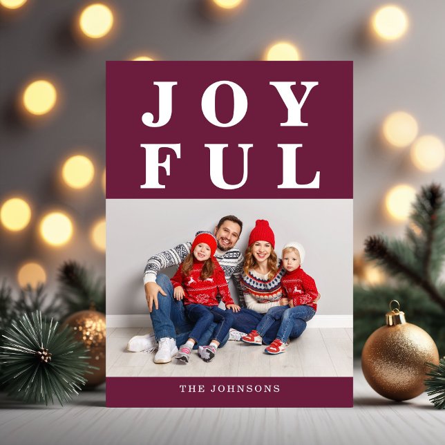 Cartão De Festividades Natal Moderno da Burgundy (Modern Burgundy Joyful Modern Photo Christmas Holiday Card)