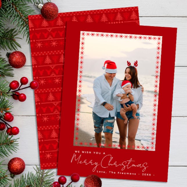 Cartão De Festividades Natal Nórdico Vermelho Moderno (Simple Red Christmas Card)