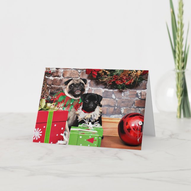 Cartão De Festividades Natal - Pug - margarida Mae e lírio Lou (Frente)
