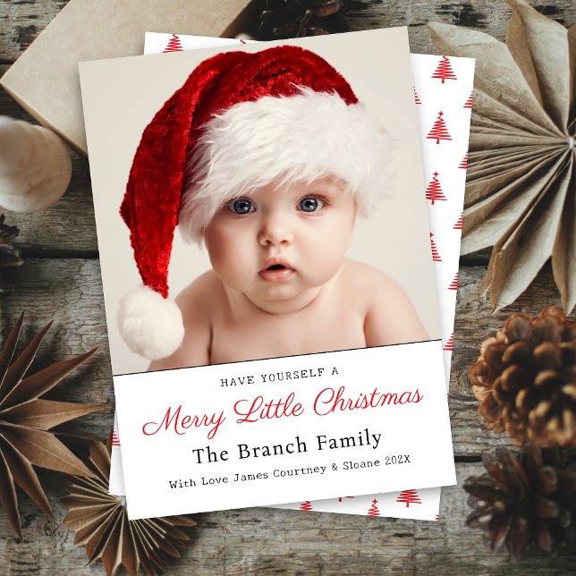 Cartão De Festividades Oficialmente Uma Feliz Foto Da Família De Natal (Cute elegant have yourself a merry little Christmas single photo Christmas card for babys first)