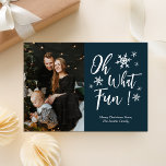 Cartão De Festividades Oh Que Foto Divertida De Flocos De Neve Azul<br><div class="desc">Que Cartão De Férias De Férias Azul De Caligrafia Divertida. Envie cartões de natal personalizáveis e personalizados a amigos,  colegas e familiares em cartões de estilo simples,  chic,  elegantes e modernos de design fotofestivo,  minimalista natural! Abaixo,  a caligrafia apresenta sua mensagem de saudação personalizada na tipografia moderna.</div>