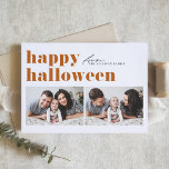 Cartão De Festividades Orange Retro Typografia Happy Halloween Foto<br><div class="desc">Feliz Dia das Bruxas! Mande saudações de Halloween para a família e amigos com este cartão de Dia das Bruxas personalizável. Apresenta tipografia retrógrada. Personalize adicionando seus detalhes. Este cartão Halloween personalizado está disponível em outros estoques de cartão. Itens correspondentes estão disponíveis.</div>