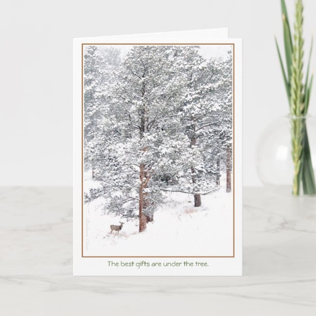 Cartão De Festividades Os melhores presentes estão debaixo da árvore. (Frente)
