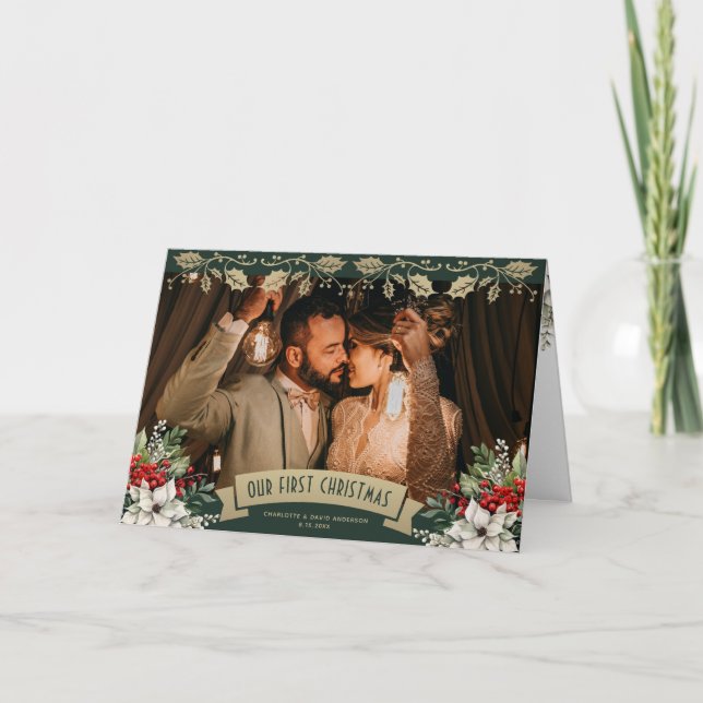 Cartão De Festividades Our First Christmas Green Newlywed Photo (Frente)
