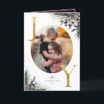 Cartão De Festividades Ouro Rustic Winter Boughs Joy 5 Foto<br><div class="desc">Corante-d-água da floresta de inverno ramos e bagas,  letras falsas de folha de ouro,  cartão de férias dobrado com fotos da família 5.</div>