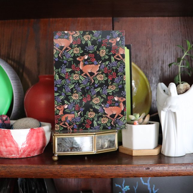 Cartão De Festividades Padrão Floral de Deer Fawn (Criador carregado)