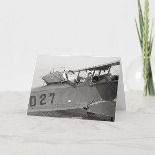 Cartão De Festividades Papai Noel em um Avião, 1921