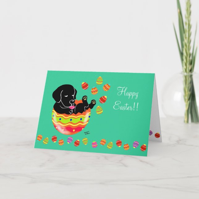 Cartão De Festividades Páscoa Negra Ovo Labrador Puppy Cartoon Verde (Frente)
