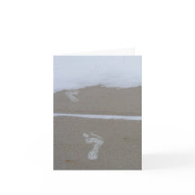 Pegadas do Feliz Natal na neve