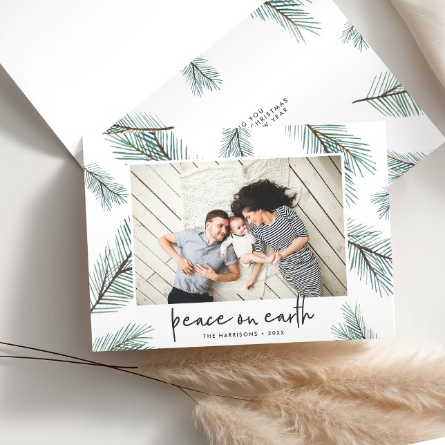 Cartão De Festividades Pine Boughs | Foto de Feriado dobrada (Criador carregado)