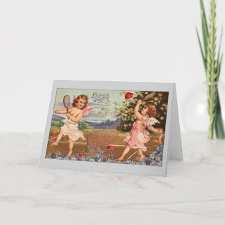 Cartão De Festividades Placa de namorados - Cupids Reproduzindo Tênis