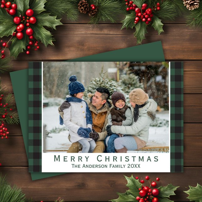 Cartão De Festividades Plaid Rustico de Búfalo Verde Feliz Natal Foto (Rustic Green Buffalo Plaid Merry Christmas Photo Holiday Card)