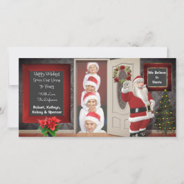 Cartão De Festividades Posicionamento com Papais noeis no Natal