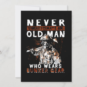 Cartão De Festividades Presente do Bombeiro   Nunca Subestimar O Bombeiro