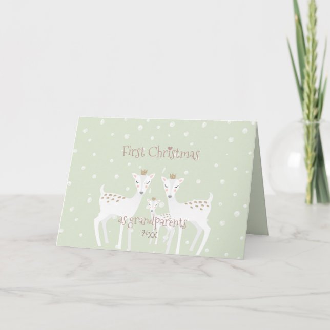 Cartão De Festividades Primeiro Natal como Avós - Cute Deer Green (Frente)