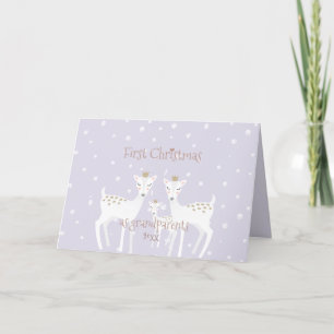 Cartão De Festividades Primeiro Natal como Avós - Cute Deer Lilac