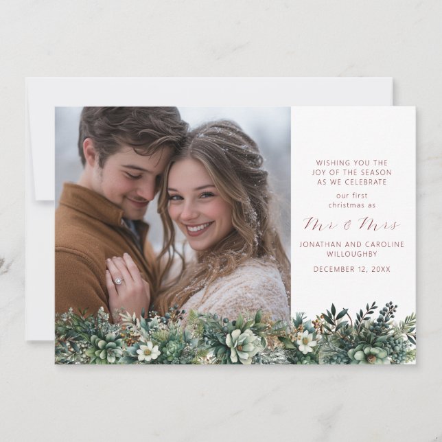 Cartão De Festividades Primeiro Natal como Sr. e Sra. Elegante Greenery (Frente)