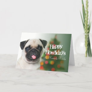 Cartão De Festividades Pug dog against Christmas tree with bokeh
