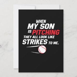 Cartão De Festividades Quando O Meu Filho Está A Arremessar, Todos Parec