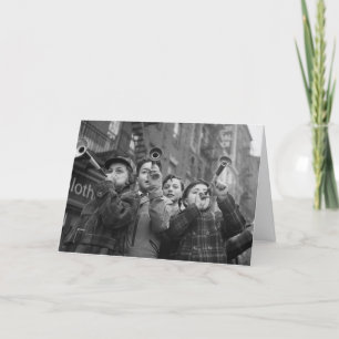 Cartão De Festividades Rapazes Antigos na Bleecker Street Ano Novo Person