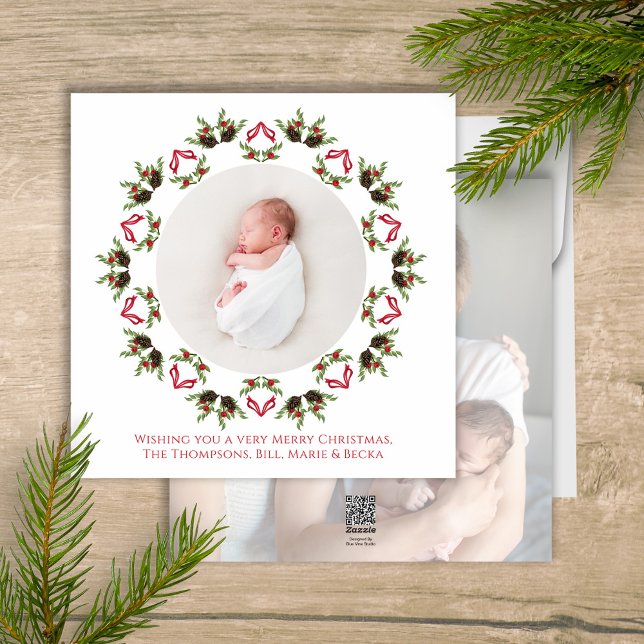 Cartão De Festividades Red and Green Wreath Feliz Foto de Natal (Christmas holiday greenery and pine cones wreath mandala design two photo card. )