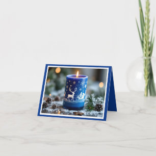 Cartão De Festividades Rena e Papai Noel acenderam vela azul
