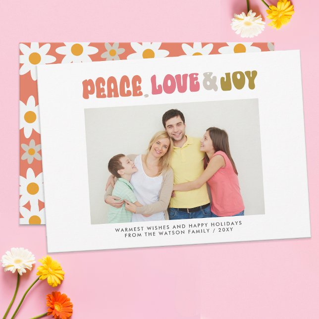 Cartão De Festividades Retro Groovy Peace Love Tipografia da Joy (Retro Groovy Peace Love Joy Typography Photo Holiday Card)
