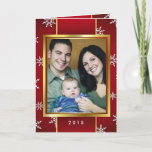 Cartão De Festividades Retro Red Gold Snowflakes Christmas Photo Custom<br><div class="desc">"Believe in the miracle of Christmas". Red Gold Snowflakes Christmas Photo Custom Folded Greeting Card. Add your favorite family photo, first Christmas together photo or pet's or baby's first holiday picture... .. then customize the text. Modern cheerful way to send happy winter holiday greetings to all your friends and loved...</div>