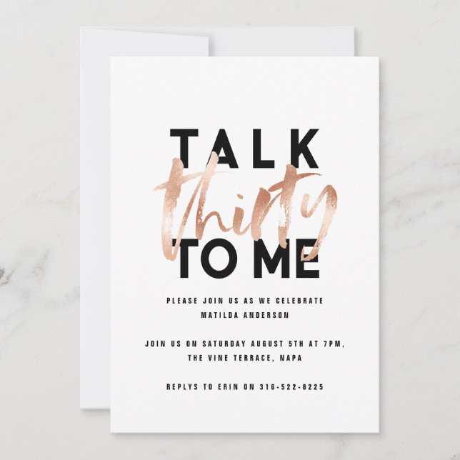 Cartão De Festividades Rosa 30 de ouro feminino moderno e mínimo (Frente)