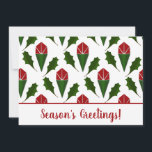 Cartão De Festividades Rosas vermelhas de Saudações da Estação Personaliz<br><div class="desc">O trabalho de arte apresenta um desenho abstrato de uma rosa vermelha e Holly em um padrão elegante, simples e riscado, juntamente com um campo de tipografia personalizável que lê "Saudações da Estação!" para desejo ou outra personalização. A trabalho de arte é apresentada nas cores vermelha e verde do Natal....</div>