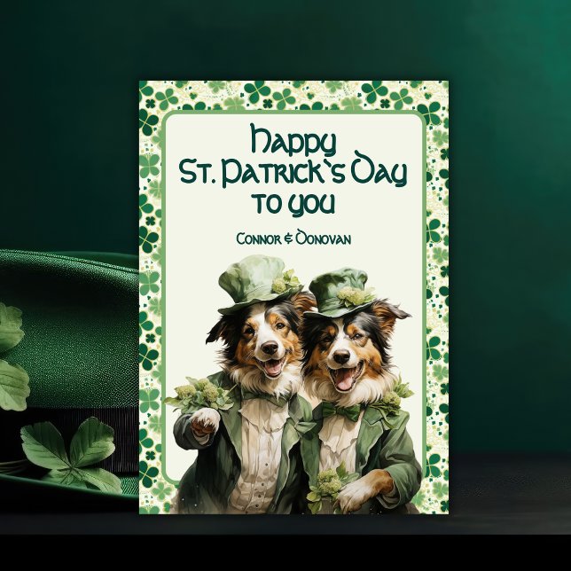 Cartão De Festividades Rua Patrick Cheerful Irish Paws Duo Dog (St. Patrick Cheerful Irish Paws Duo Dog Holiday Card)
