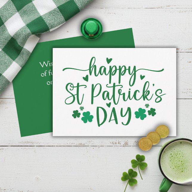 Cartão De Festividades Ruas Feliz Verde e Branco. Personalizada para o Di (Green and White Happy St. Patrick's Day Custom Holiday Card)