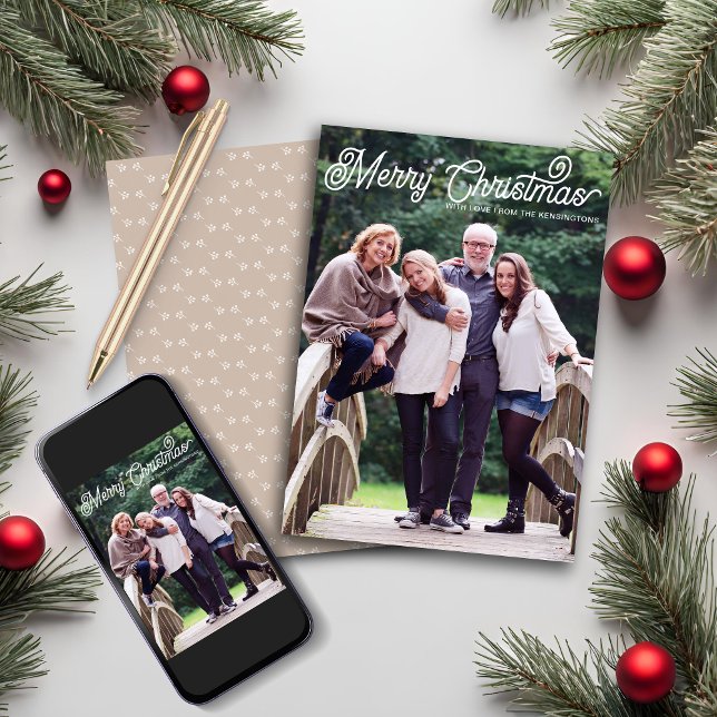 Cartão De Festividades Rustic Beige Minimamente Feliz Foto de Script de N (Rustic Beige Minimal Merry Christmas Script Photo Holiday Card)